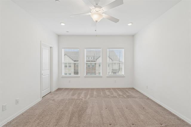 Building Photo - 2215 Adena Spgs Dr