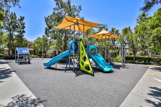 Building Photo - 59 Pathway