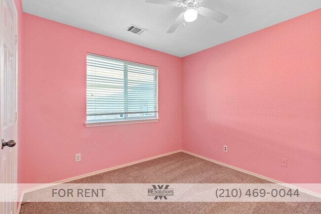 Building Photo - 9131 Hilltop Crossing Dr