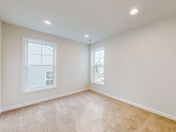 Building Photo - 116 Heron Ln
