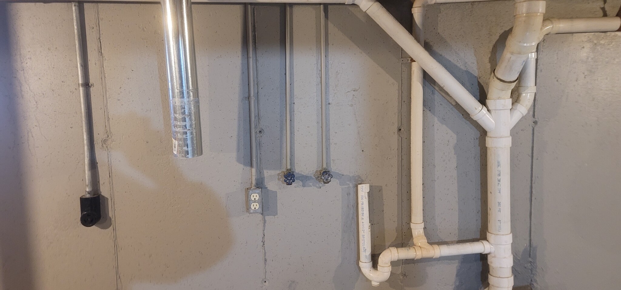 Building Photo - 503 Hancock St