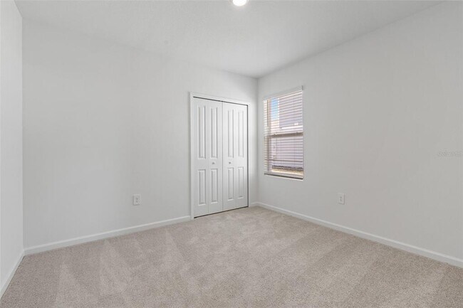 Building Photo - 3028 Namaste Dr