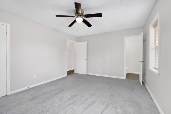 Building Photo - 175 Lavern St