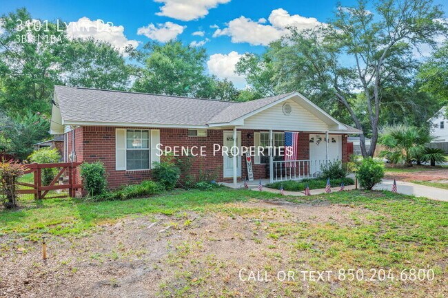 Building Photo - 3101 Lynn Dr