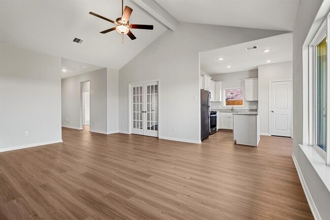 Building Photo - 405 Polly Grv Dr