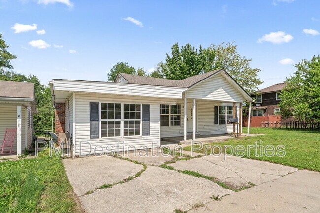 Building Photo - 9406 East 23rd St S