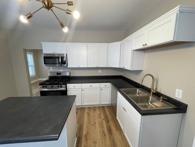 Building Photo - Recently Remodeled - Four Bedroom Home on ...