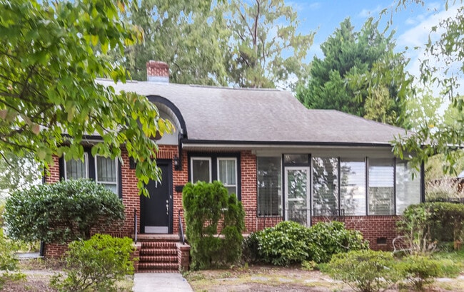 Primary Photo - 38 Miller Ave SW