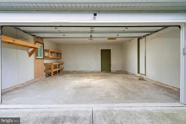 Building Photo - 12422 Parkton St