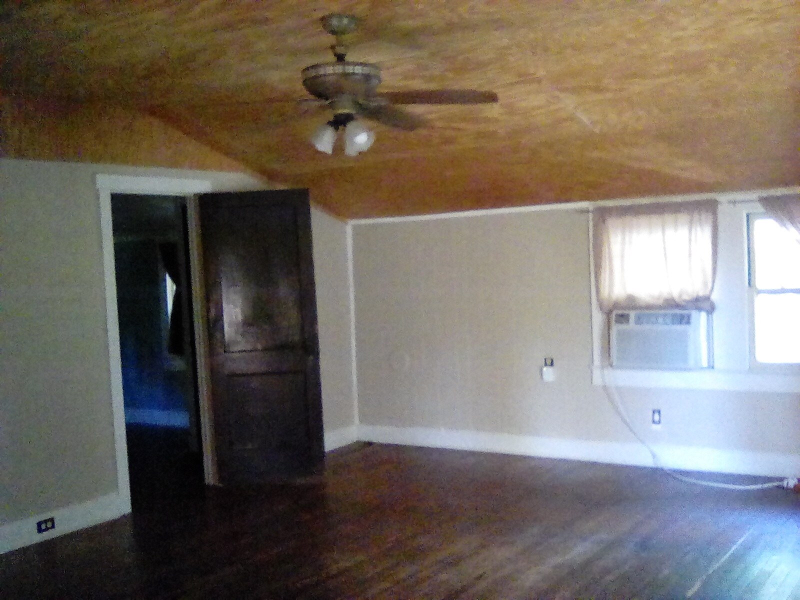 Living Room - 436 15th Ave NE