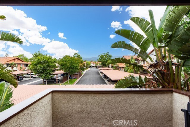 Building Photo - 126 Flor De Sol