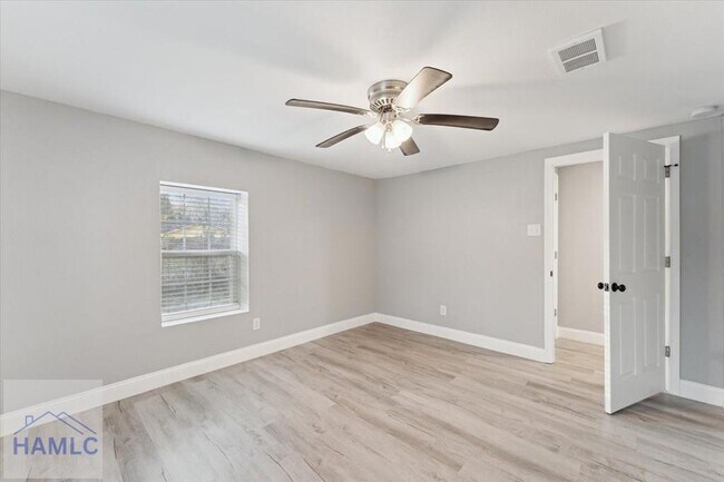 Building Photo - 8576 E B Cooper Hwy