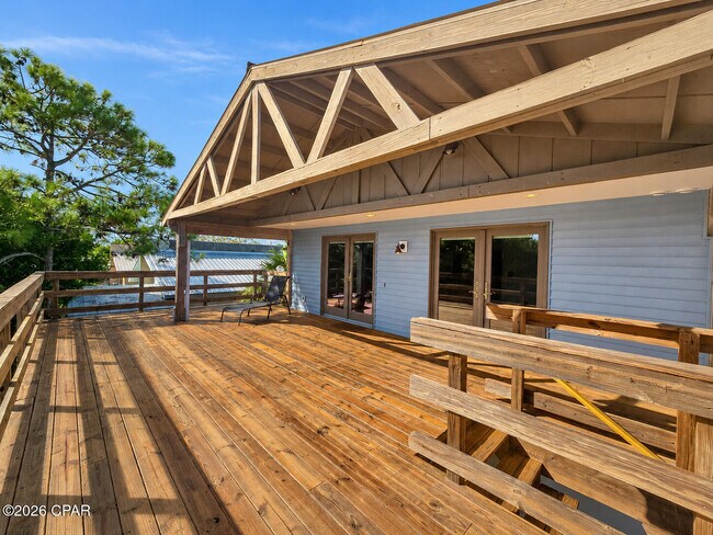 Building Photo - 6009 Sunset Ave