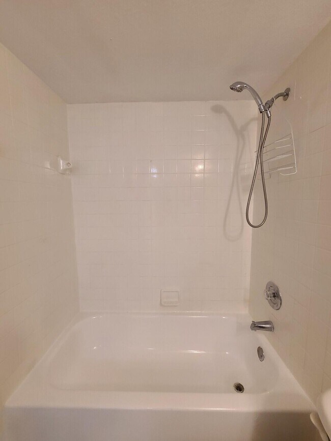 Building Photo - 1460 Windorah Way