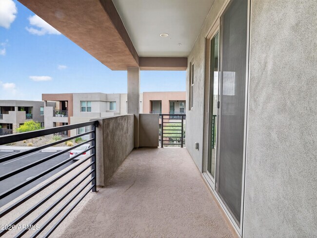 Building Photo - 11673 N 136th St