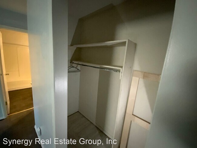 Building Photo - 1 br, 1 bath House - 5116 Linbar Drive