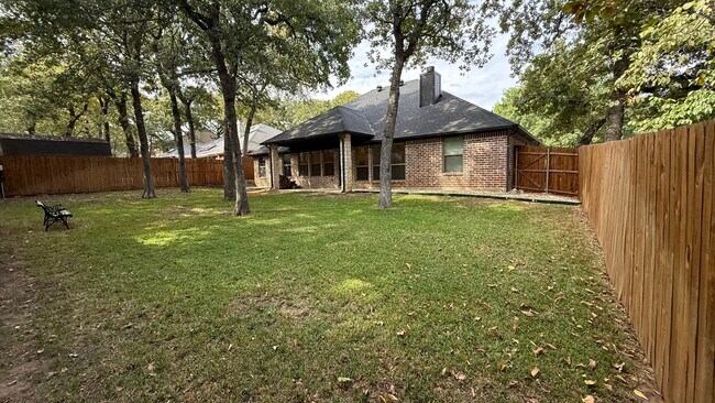 Building Photo - 1416 Shirley Way