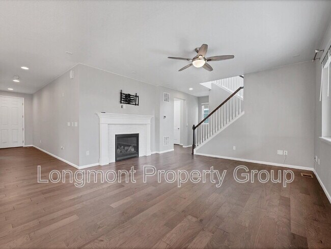 Building Photo - 256 Western Sky Cir