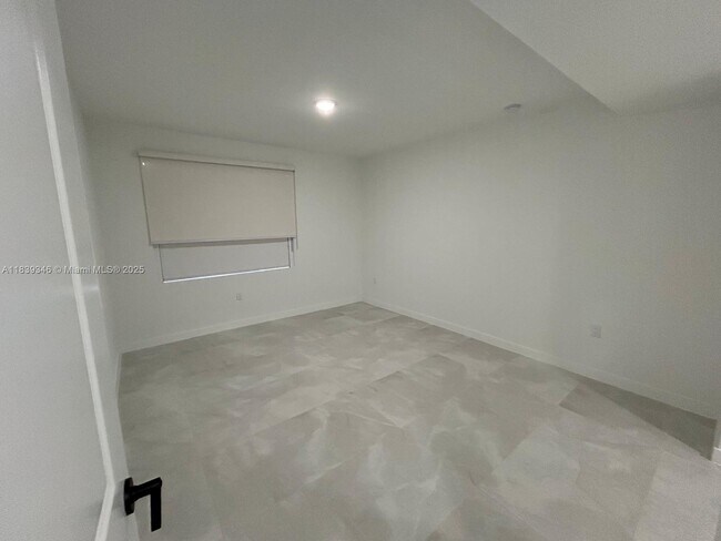Building Photo - 14624 SW 261st Terrace