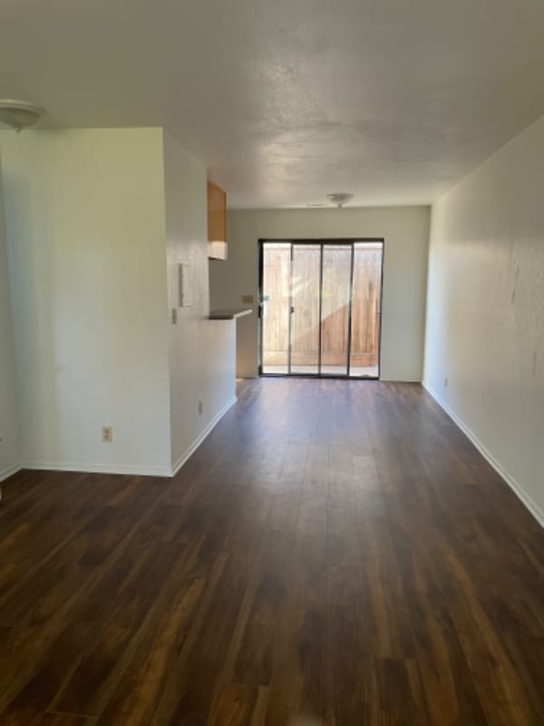 Building Photo - 709 S Lincoln St