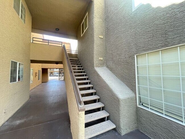 Building Photo - 2200 S Fort Apache Rd