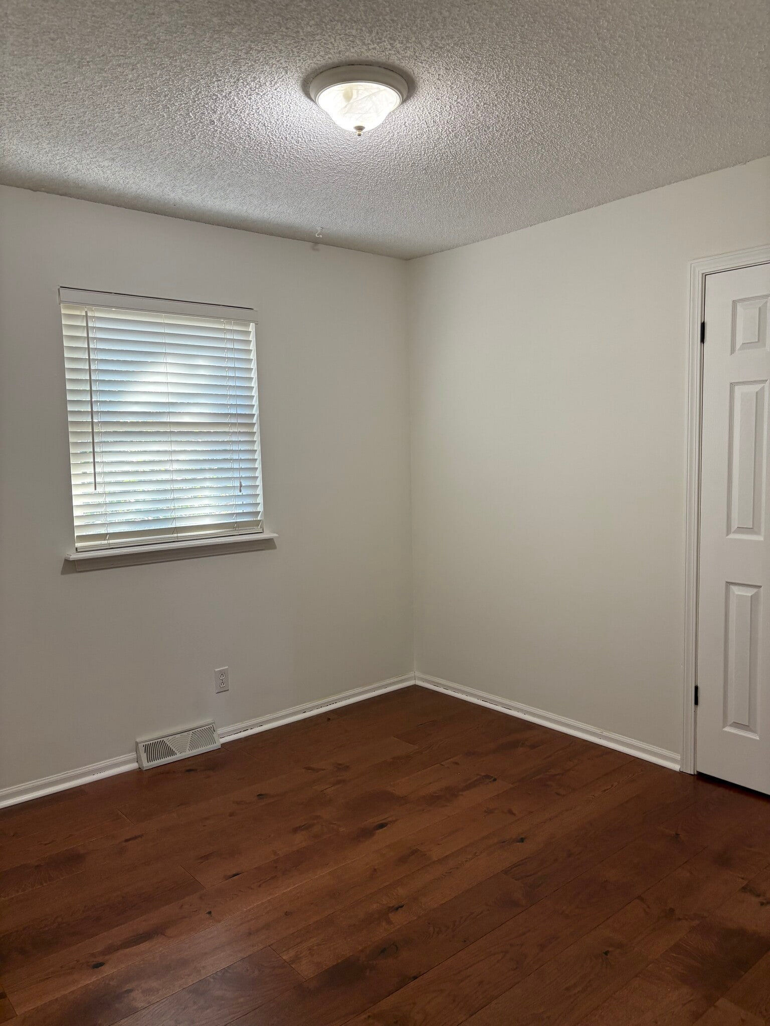 2nd bedroom - 10300 W 48th St