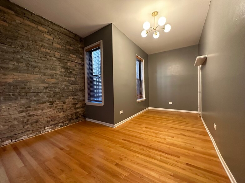 Building Photo - 743 W California Ter