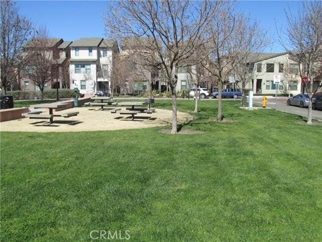 Building Photo - 2174 Morrow St