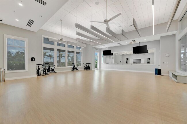 Building Photo - Del Webb Bayview Home, Active 55+ Communit...