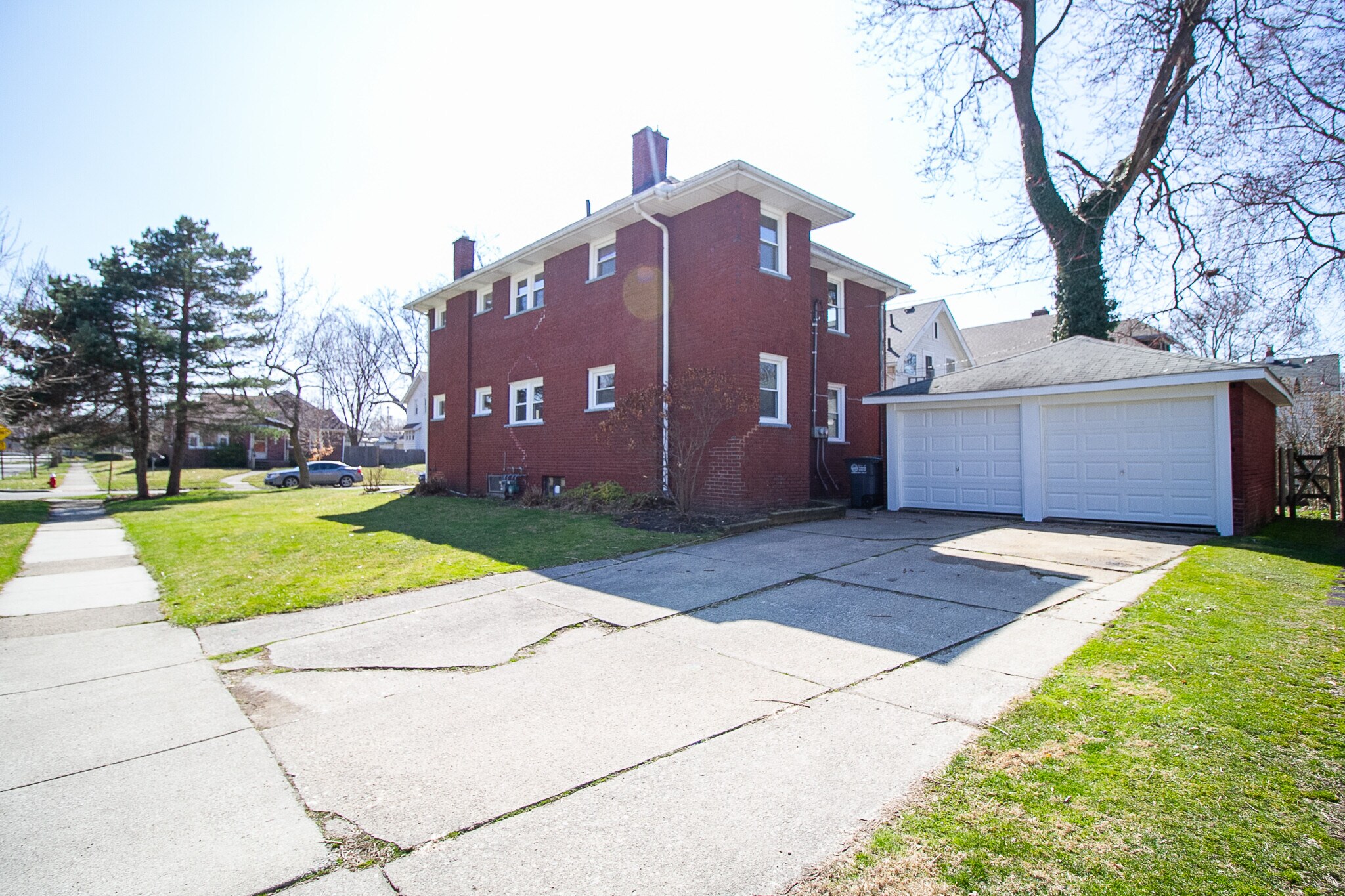 Building Photo - 1246 Laclede Rd