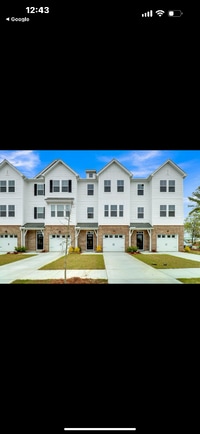 Building Photo - 9408 Sun Fountain Dr