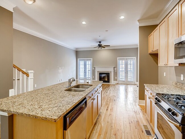 Building Photo - 1693 Mosaic Way