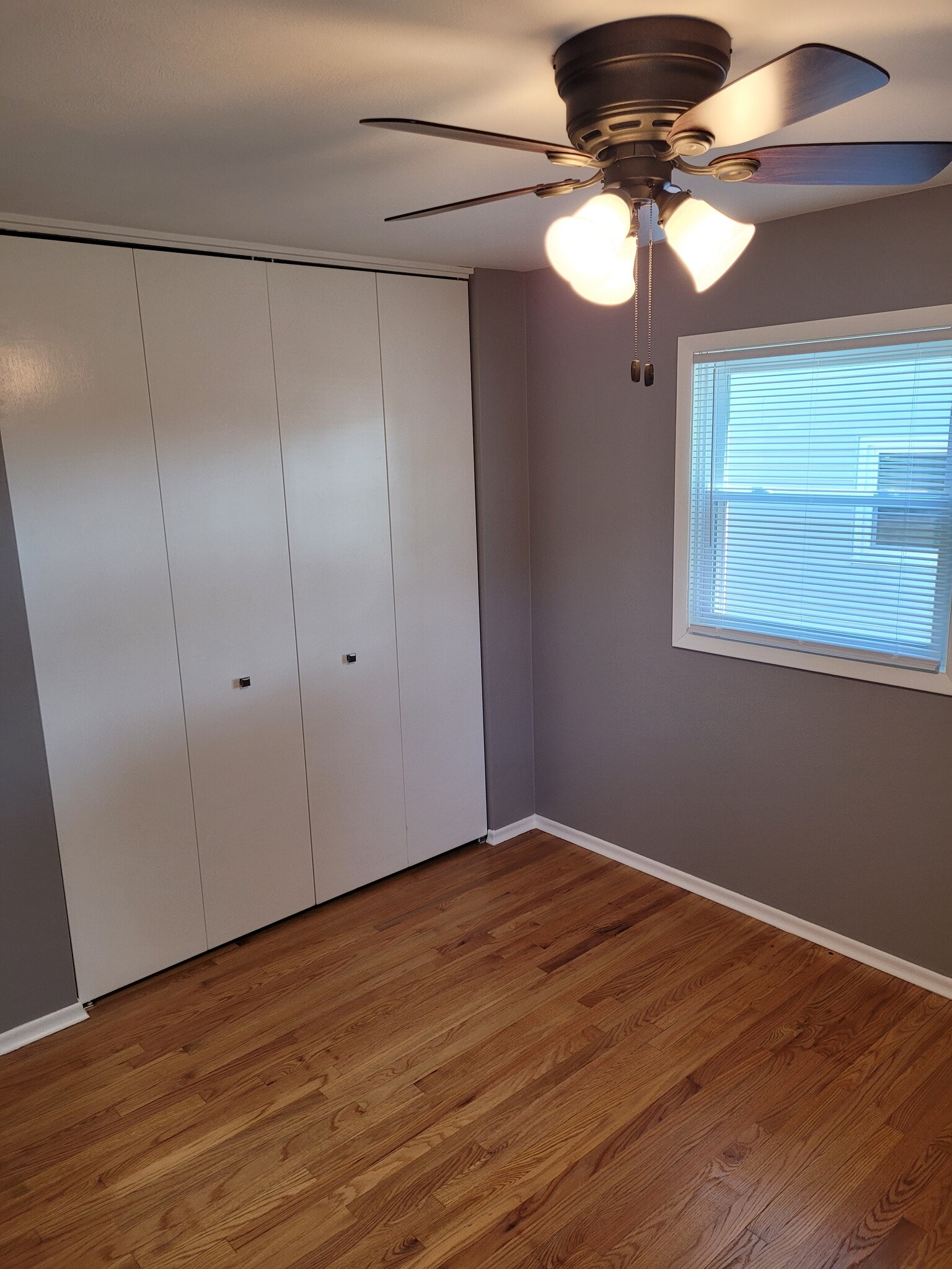 Building Photo - 2021 W 35th St