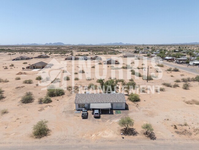 Building Photo - 26405 W Sherbundy Dr