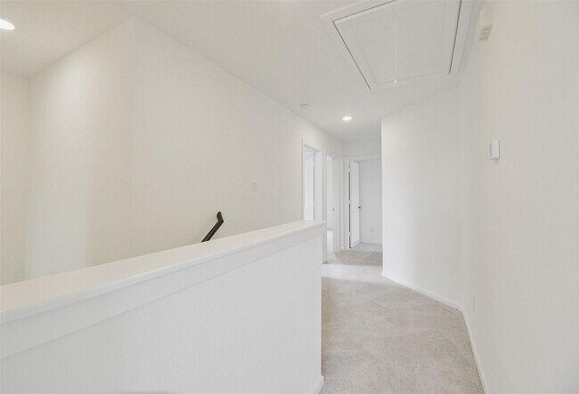 Building Photo - 18546 Cepagatti Dr