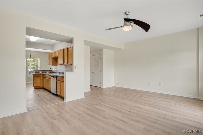 Building Photo - 3903 Beethoven Ct