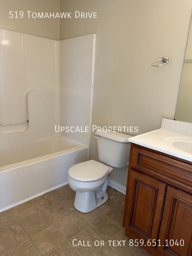 Building Photo - 519 Tomahawk Dr