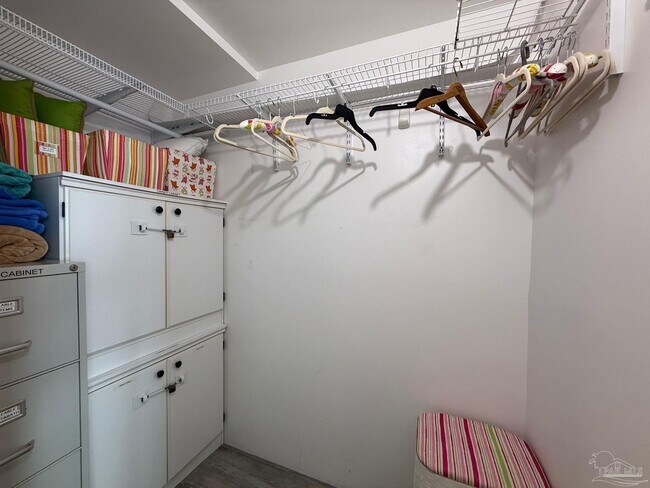 Building Photo - 1200 Fort Pickens Rd