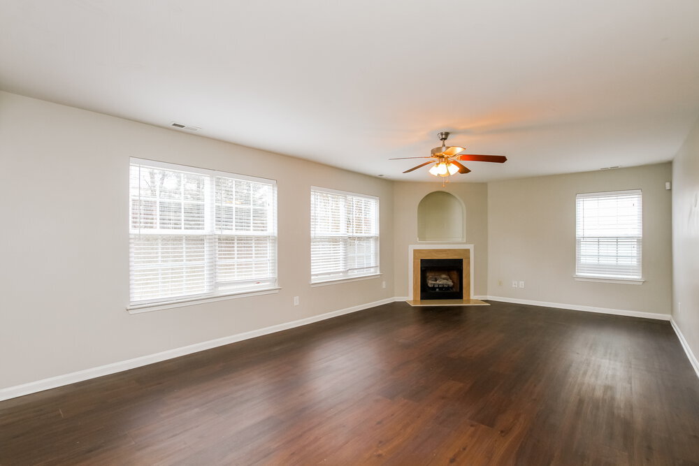 Building Photo - 2405 Richard Rozzelle Dr