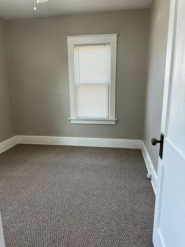 Building Photo - BOARDMAN 2 BEDROOM HOME