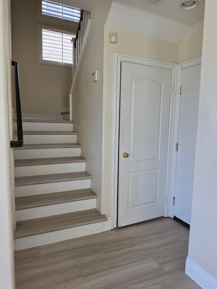 Building Photo - 5824 E Indigo Ct