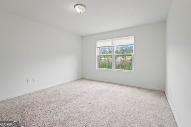 Building Photo - 1677 Vernon Blvd