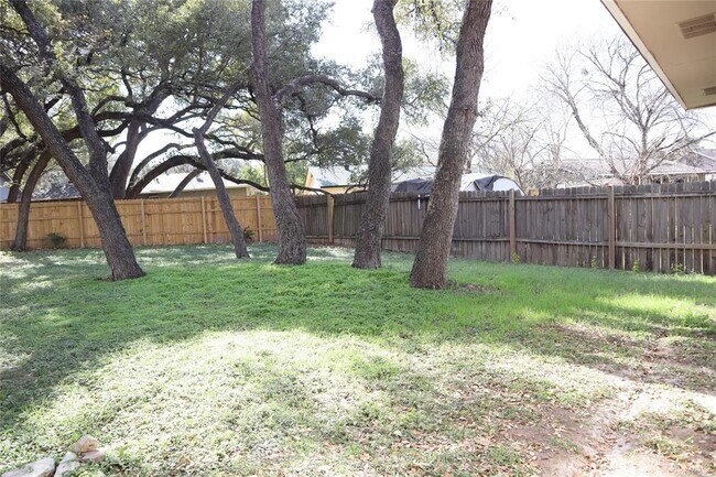 Building Photo - 8005 Creekmere Ln