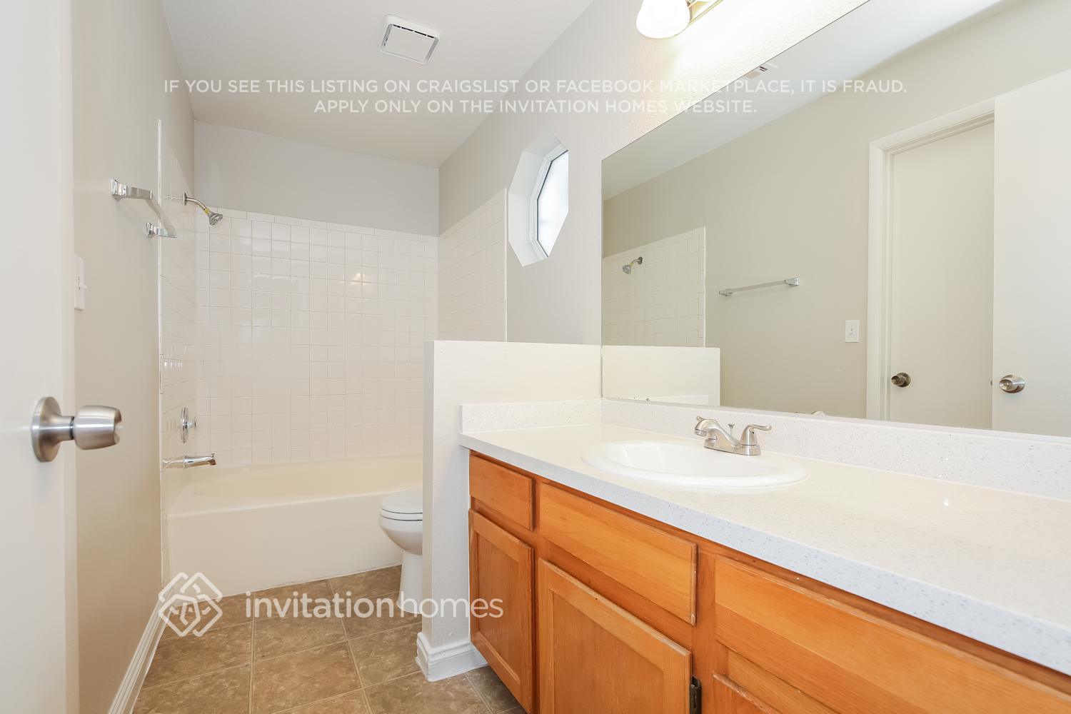 Building Photo - 4041 Hazelridge Dr