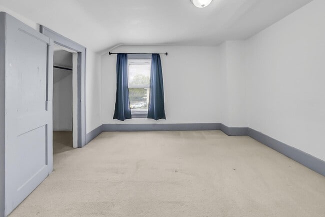 Building Photo - 1309 St Marys Blvd