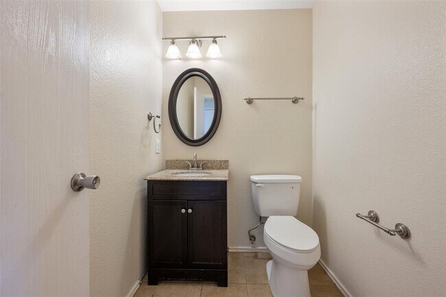Building Photo - 2022 Killians Way