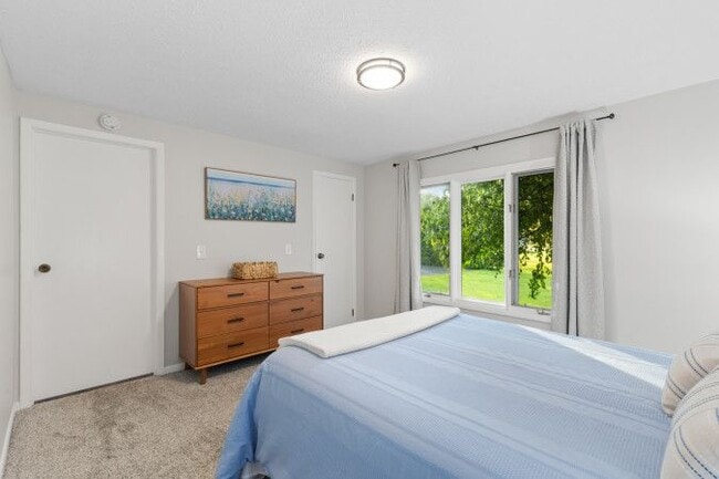 Building Photo - 306 Manitou Beach Rd