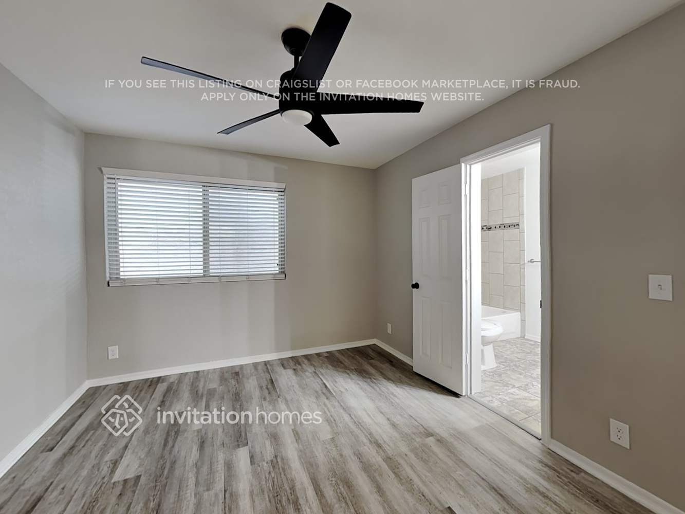 Building Photo - 1208 W Sand Hills Ct