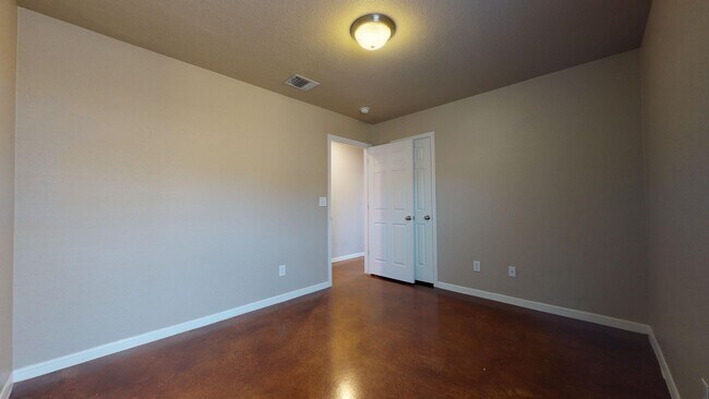 Building Photo - Amazing Duplex in Harker Heights with stained concrete flooring!
