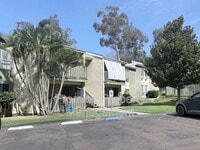 Building Photo - 830 W Lincoln Ave
